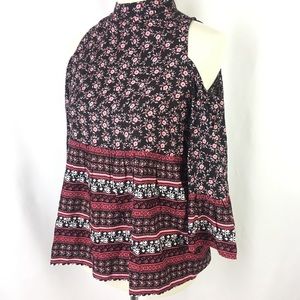 Japna Choker Crop Top Cold Shoulder  Small